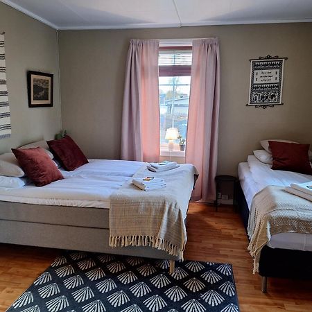 Privat Leilighet Pa Gard Med Badstue Og Nordlys 纳尔维克 外观 照片