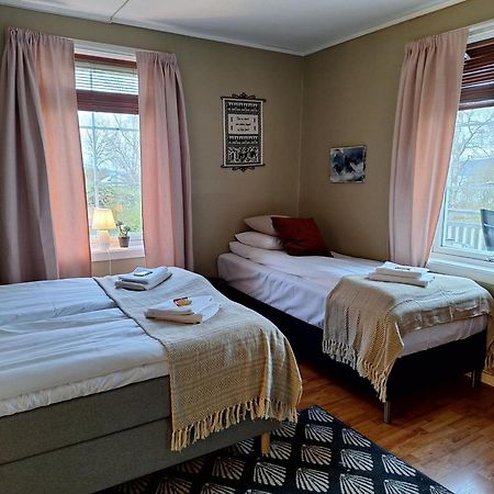 Privat Leilighet Pa Gard Med Badstue Og Nordlys 纳尔维克 外观 照片